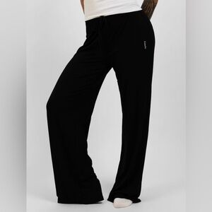 Comfrt Cloud Pants in Onyx Black